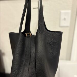 Elegant Black Leather Tote Bag